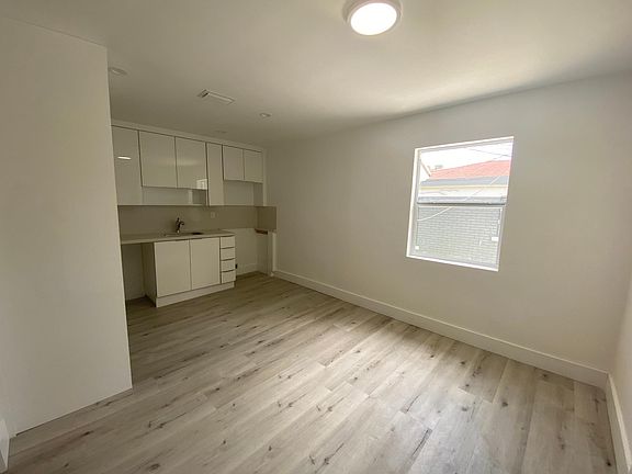 Kitchen and dining space.