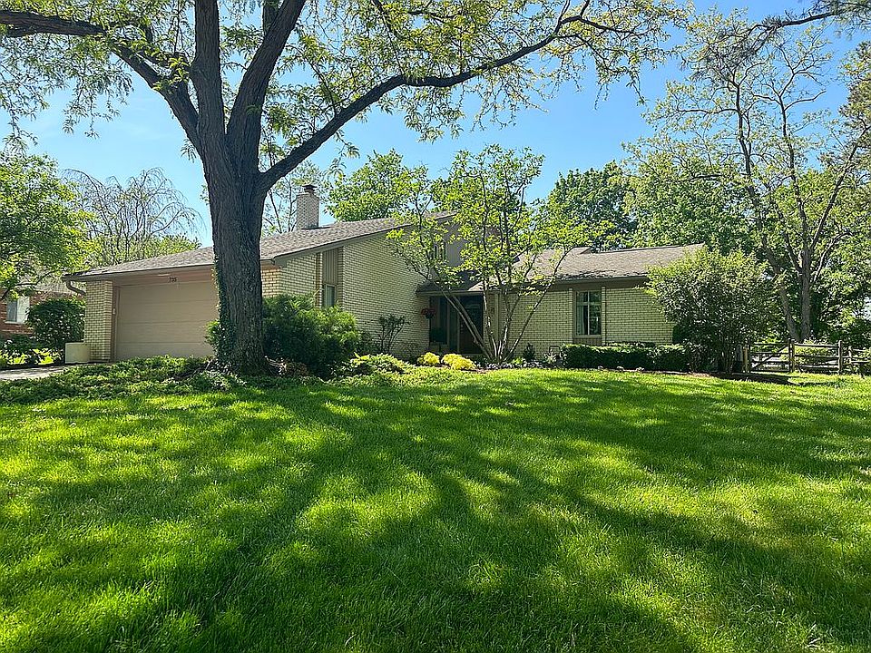 1st image of 735 Timberline Dr