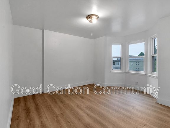 4th image of 337 Prospect Ave #2