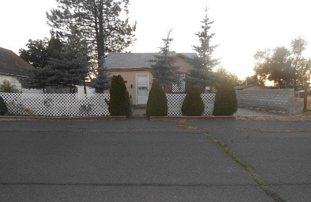 1st image of 424 S California St