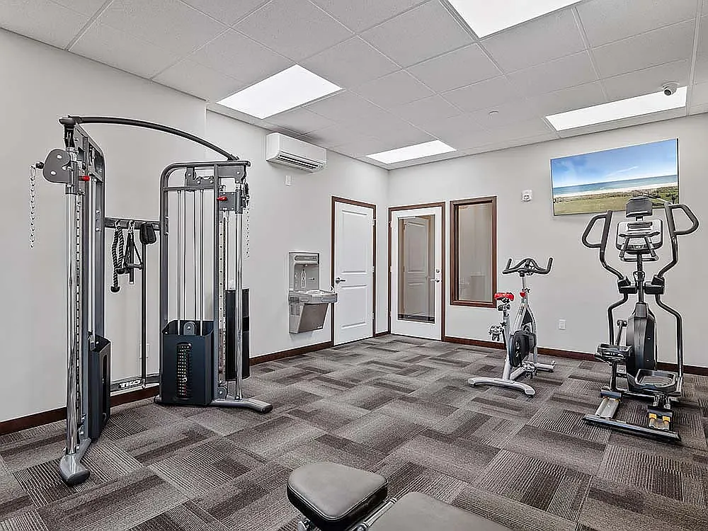 Taylor Place & Elliott Lofts — Photo 3