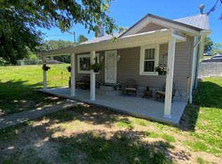 2945 Athens Rd, Princeton, WV 24739