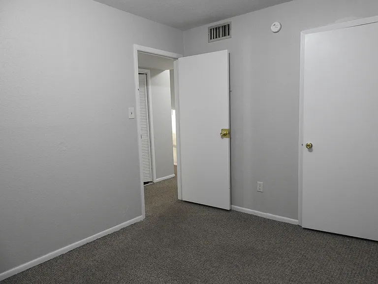 2303 Elm Ave #2 — Photo 6