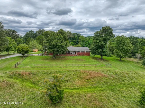 5130 Luttrell Rd, Knoxville, TN 37918