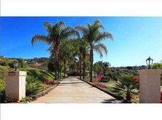 15121 Tombstone Creek Rd, El Cajon, CA 92021