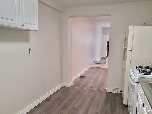 3rd image of 319 E 9th St