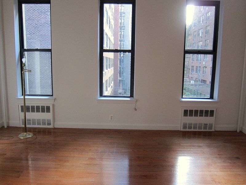 Building Photo 3
