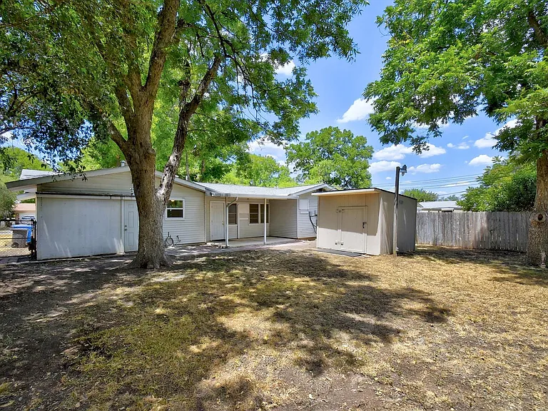 430 Beryl Dr — Photo 19
