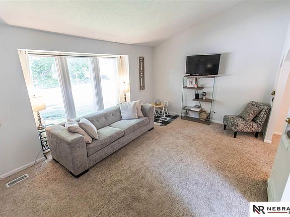 2nd image of 15023 Pepperwood Dr