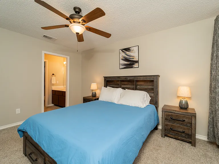 2640 Gwendolyn Ln #B — Photo 27