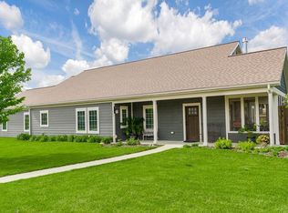 1733 S Chestnut St, Ottawa, KS 66067
