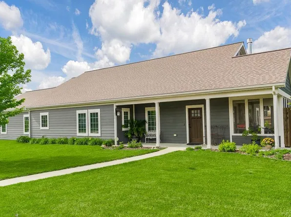 1733 S Chestnut St, Ottawa, KS 66067