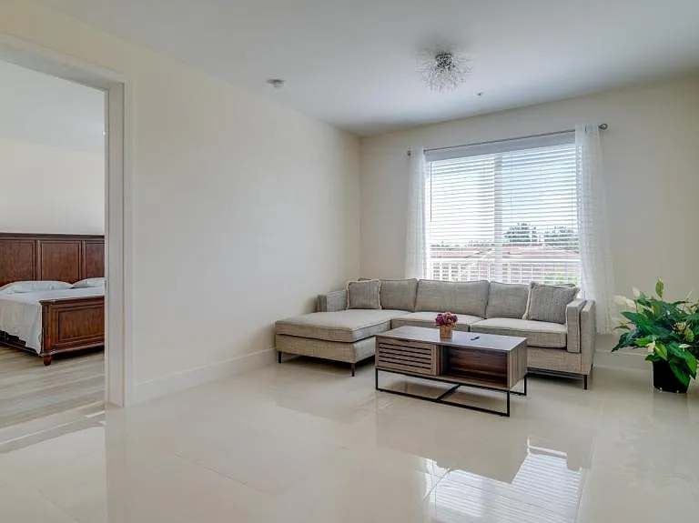 15901 Royal Pointe Ln #307 — Photo 3