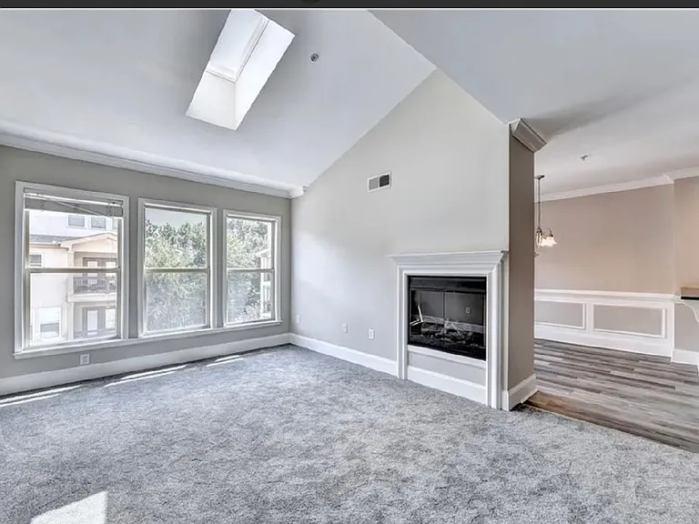 3050 Quantum Ln — Photo 5