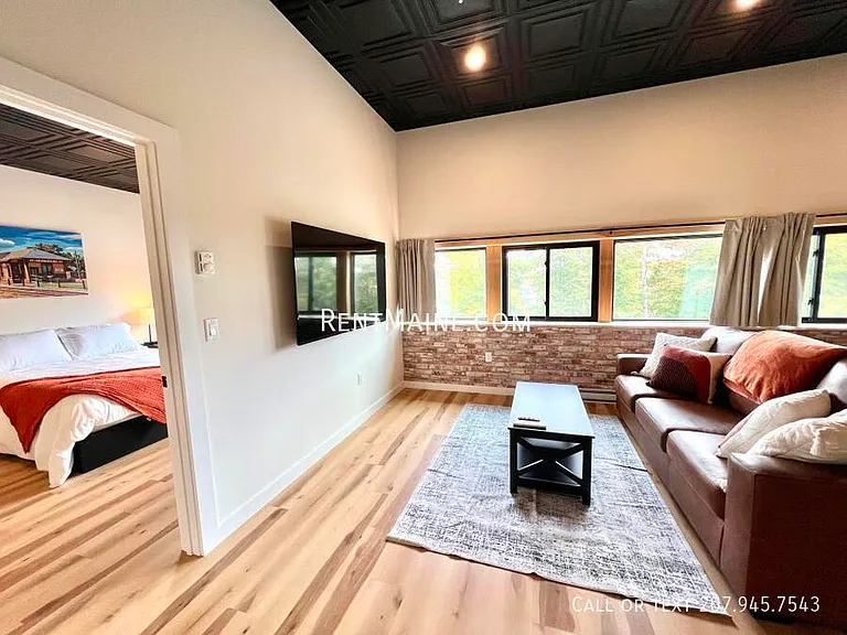 113 N Lancey St #204 — Photo 16