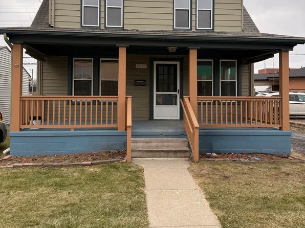 18168 Brohl St, Roseville, MI 48066