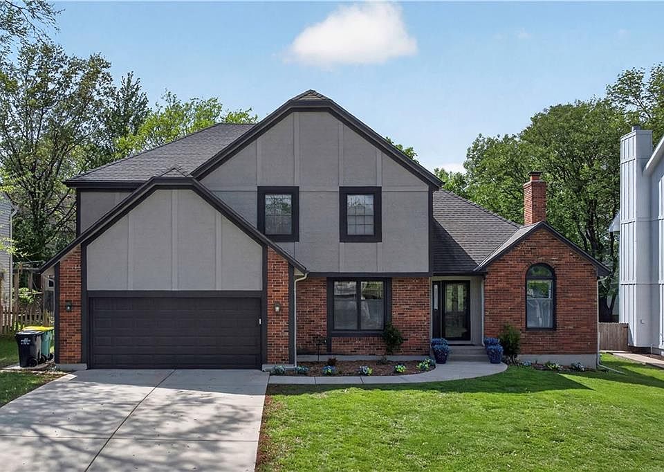 1st image of 9410 Hall Dr