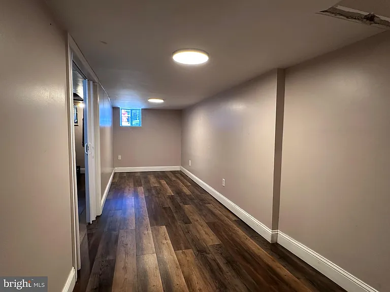 2020 Moore St — Photo 17