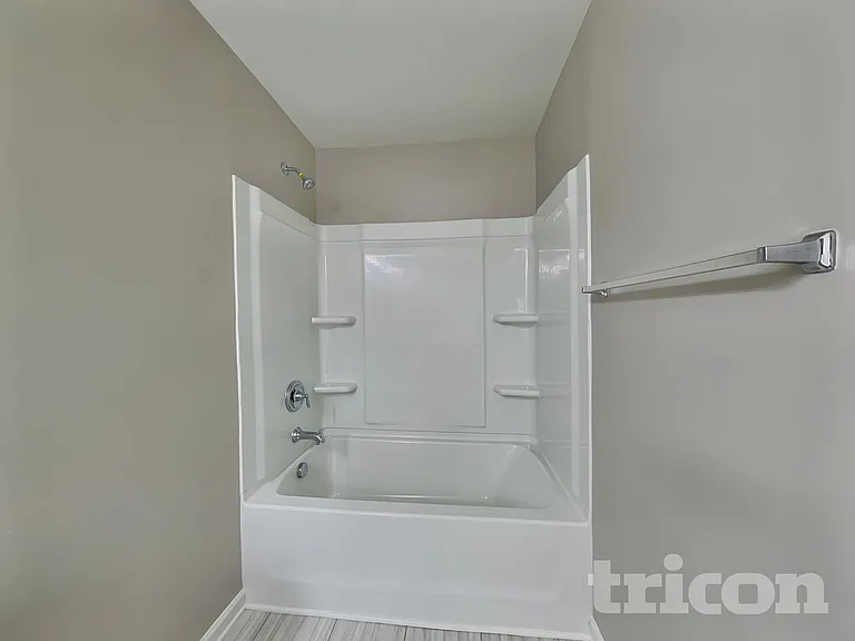 138 Spring Knoll Dr — Photo 13