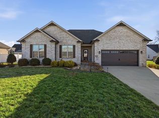 827 Olde Gap Ct, Bowling Green, KY 42104