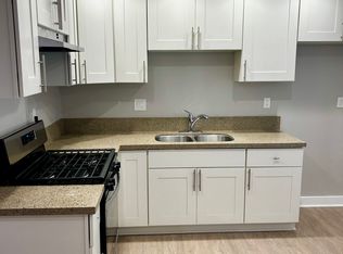 1998 Maple Ave #3B-1BA, Costa Mesa, CA 92627