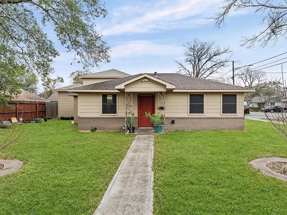 1st image of 8221 Brockton St