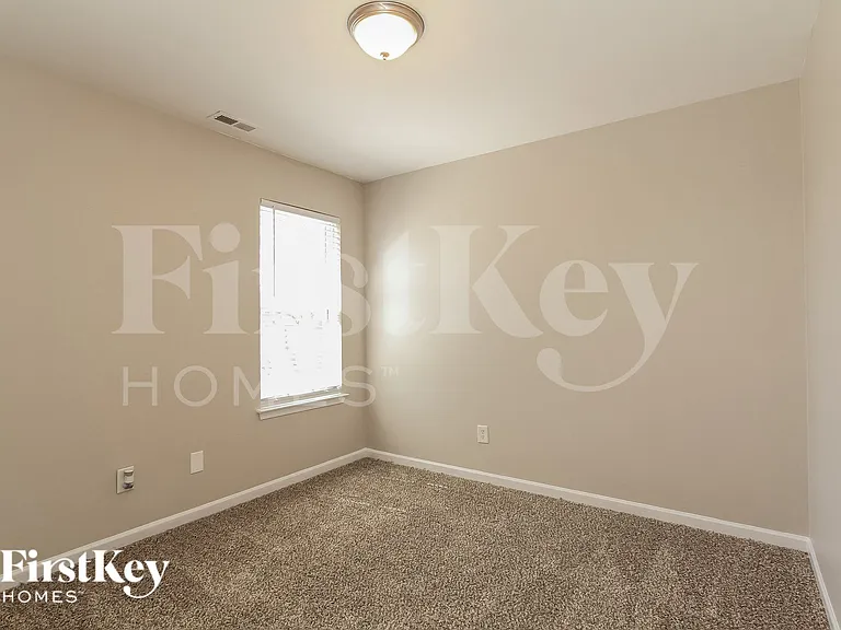 10544 Meadow Crossing Ln — Photo 12