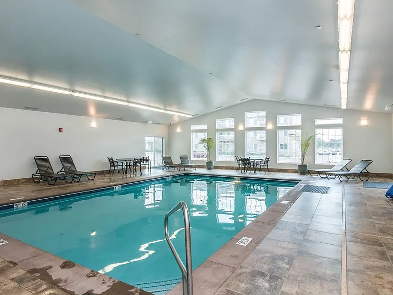 Dakota Pointe — Photo 8