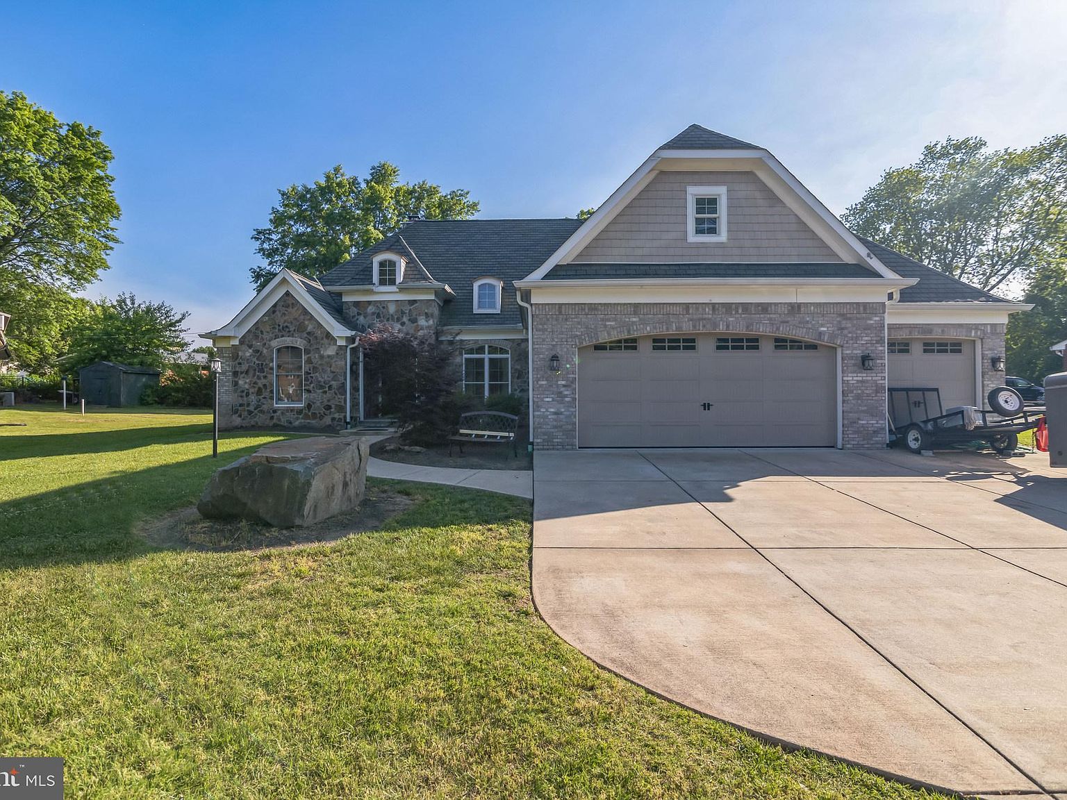 8928 Longstreet Dr, Manassas, VA 20110 Zillow