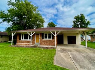 3000 Blossom Ln, Evansville, IN 47711