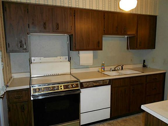 5th image of 213 Dillrose Dr