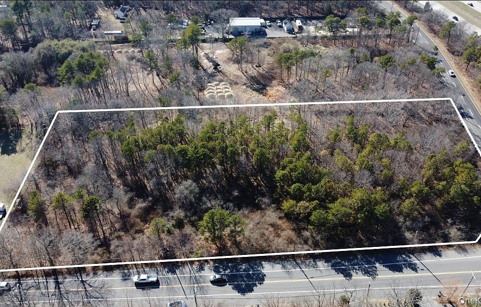 1st image of Bellport Avenue