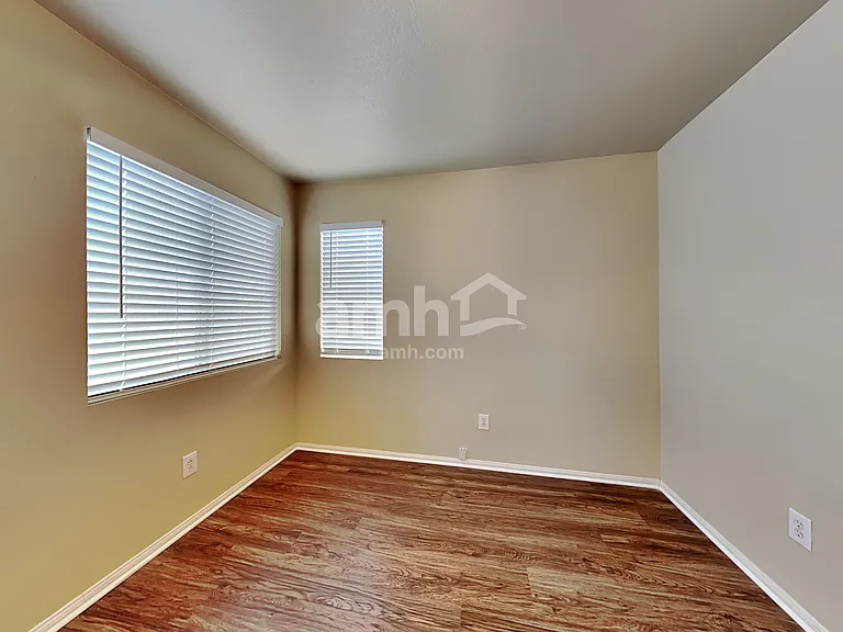909 Ortega Hill Ln — Photo 16