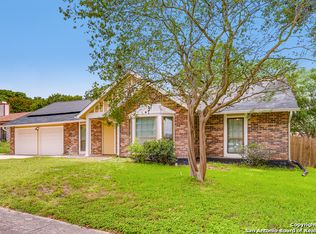 5203 Hacienda Dr, San Antonio, TX 78233