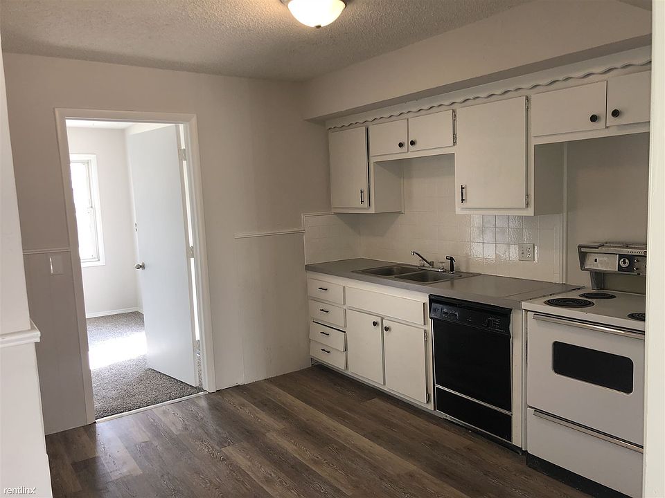 57606A82-F50D-4198-8468-AE5939281E3E