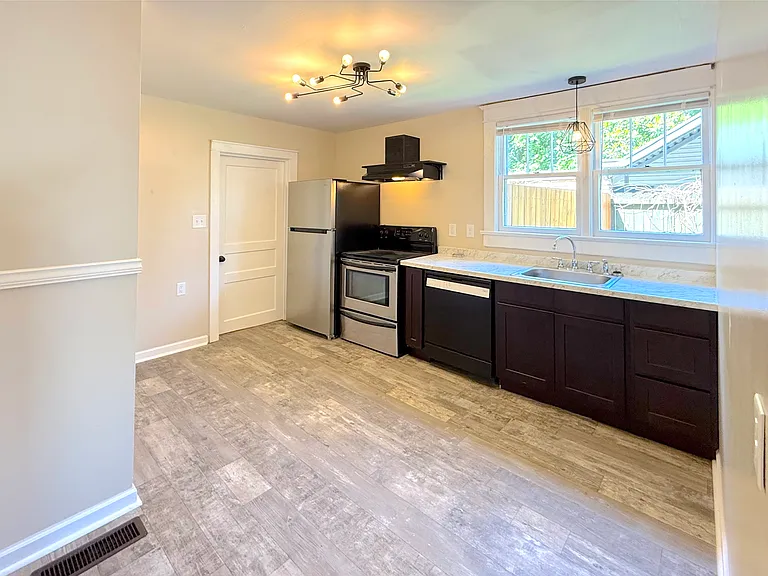 5105 Georgia Ave #B — Photo 6