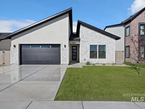 523 Canyon Falls Dr, Twin Falls, ID 83301