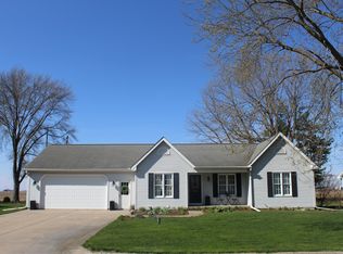 202 W Gail St, Goodfield, IL 61742
