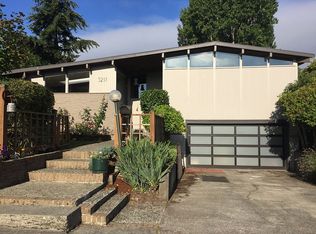 3217 45th Ave SW, Seattle, WA 98116