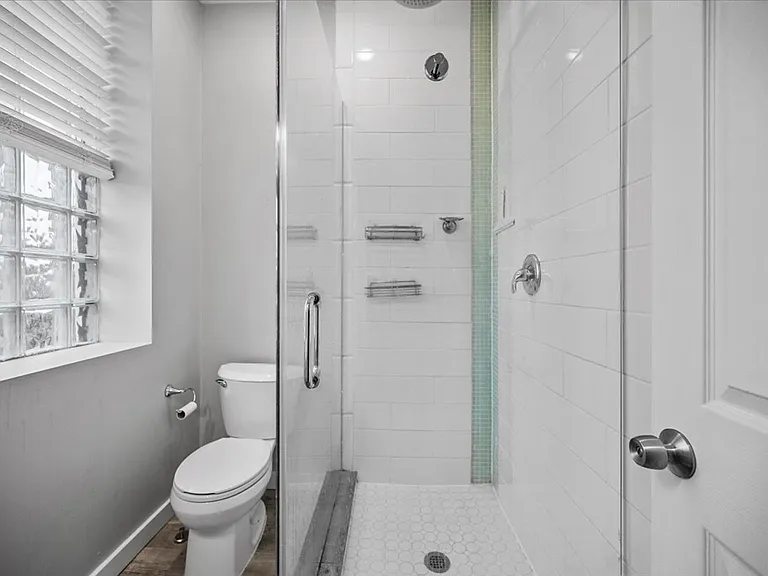 1201 Reddour St — Photo 11