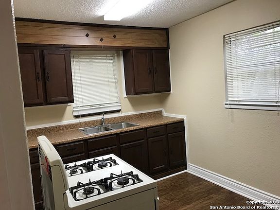 4th image of 759 Avondale Ave
