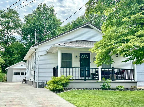 912 N Jackson St, Huntingburg, IN 47542
