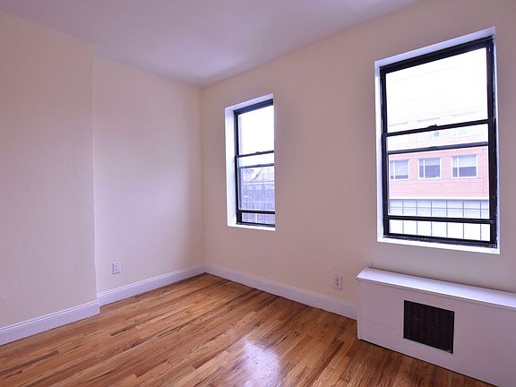 5th image of 212 E 119th St APT 1C