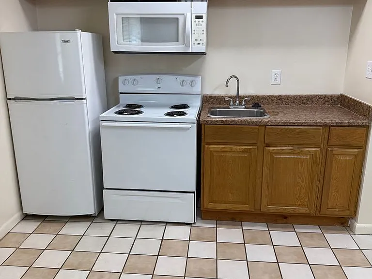 435 E Harrison St — Photo 12