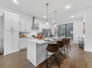 737 N Zang Blvd #102, Dallas, TX 75208