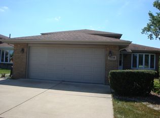 5559 Carol Belle Trl, Oak Forest, IL 60452