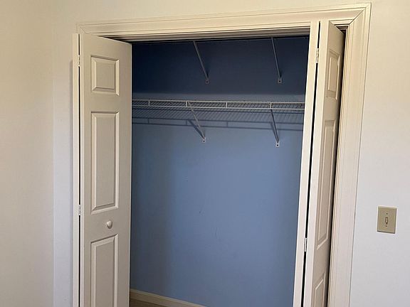 2nd bedroom closet