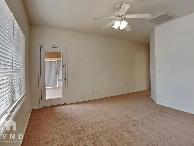9928 W Marguerite Ave — Photo 7