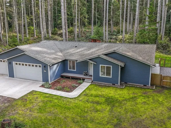 4758 Pinewood Circle, Langley, WA 98260