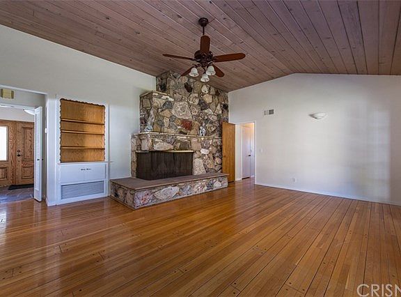 4th image of 901 Lorinda Dr